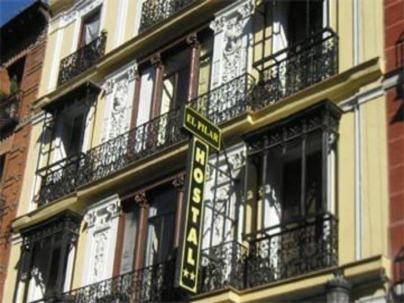 Hostal El Pilar Madrid Kültér fotó